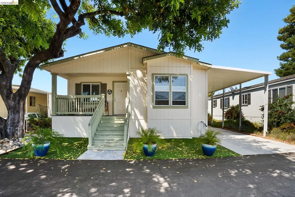156 Tiki Lane Pittsburg CA 94565
