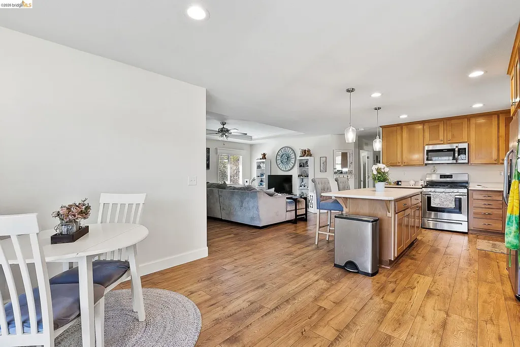 156 Tiki Lane Pittsburg CA 94565