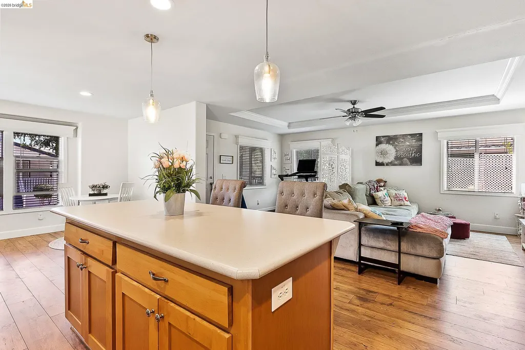 156 Tiki Lane Pittsburg CA 94565