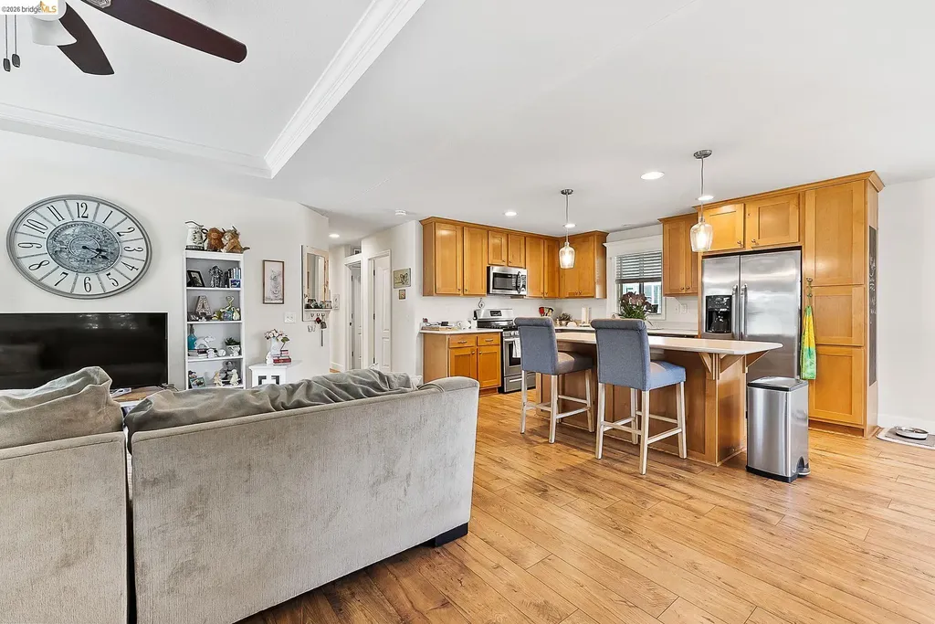156 Tiki Lane Pittsburg CA 94565