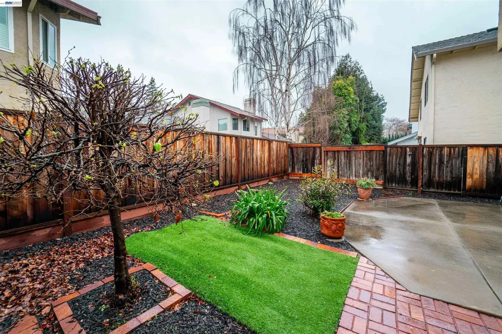 6156 Corte Padre Pleasanton CA 94566
