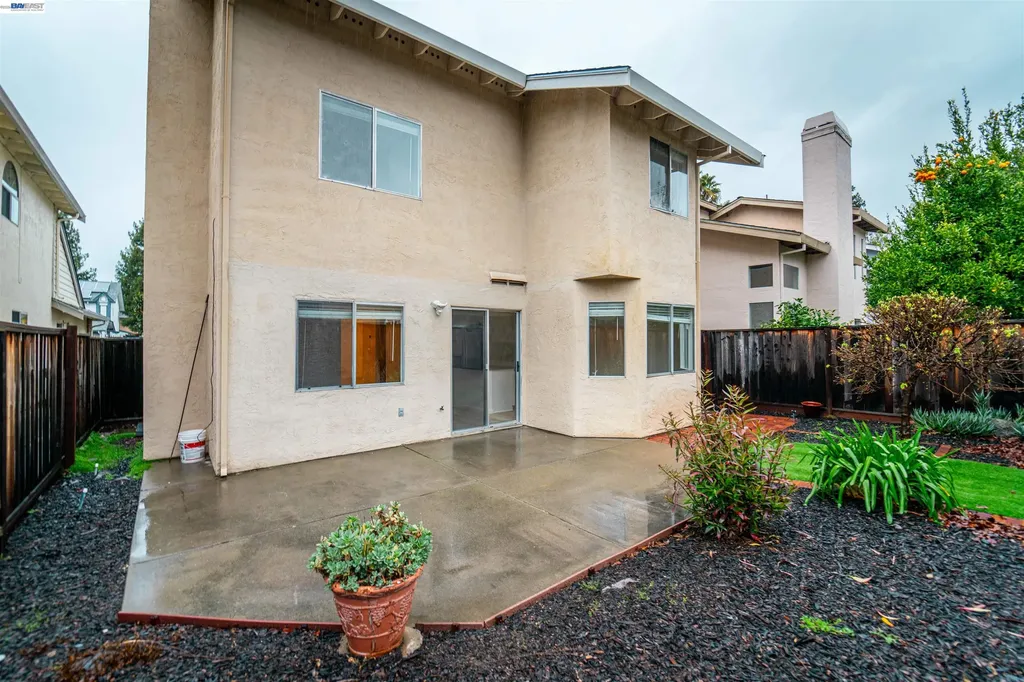 6156 Corte Padre Pleasanton CA 94566