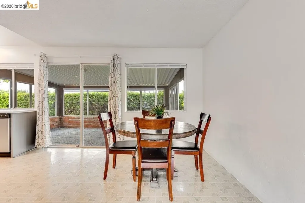 341 Inverness Drive Vallejo CA 94589