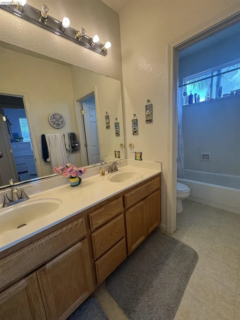 850 Volpaia Court Brentwood CA 94513