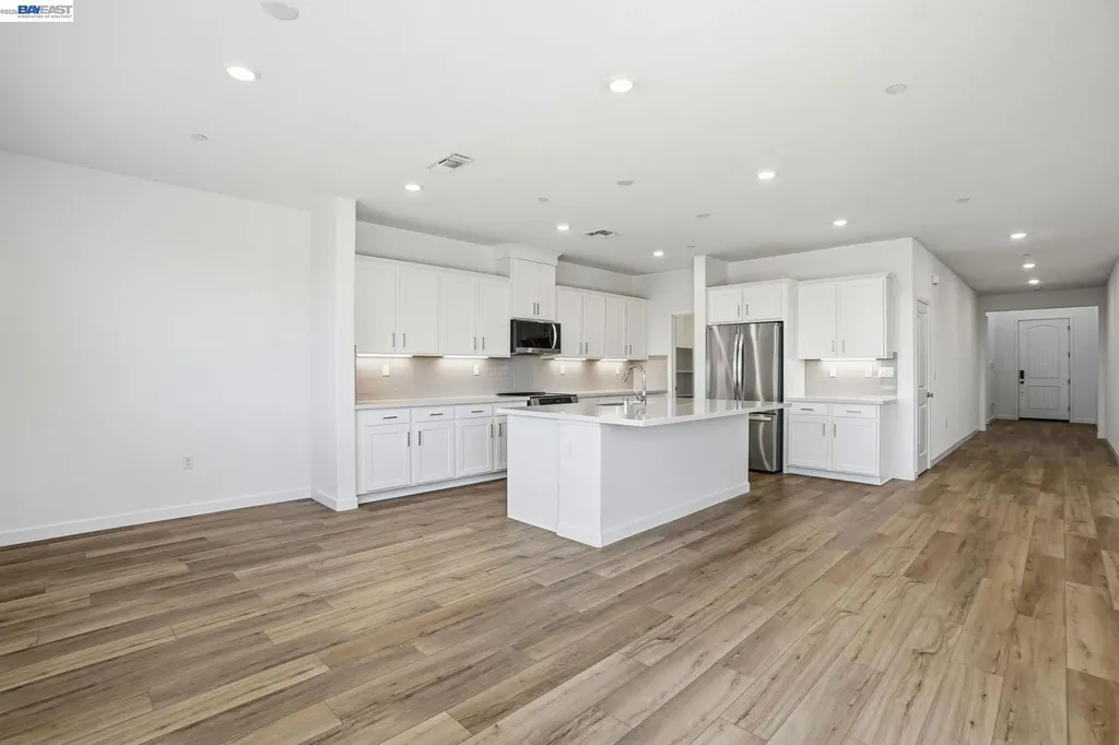 1020 Bluebell Circle Discovery Bay CA 94505