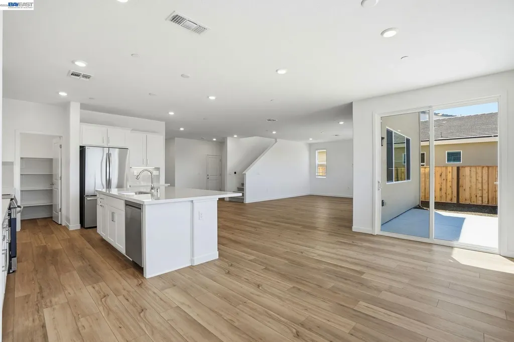 1020 Bluebell Circle Discovery Bay CA 94505