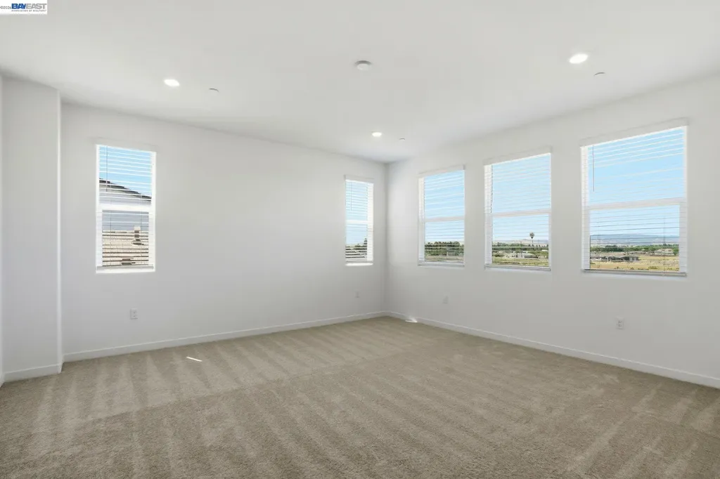 1020 Bluebell Circle Discovery Bay CA 94505