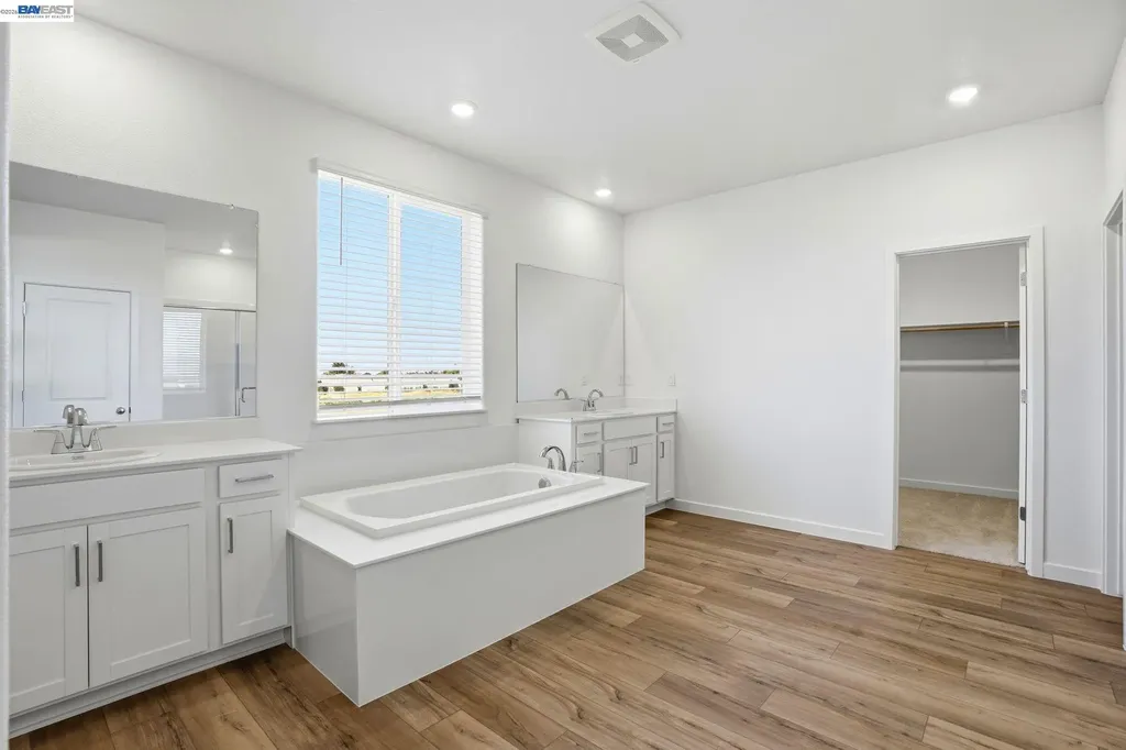 1020 Bluebell Circle Discovery Bay CA 94505