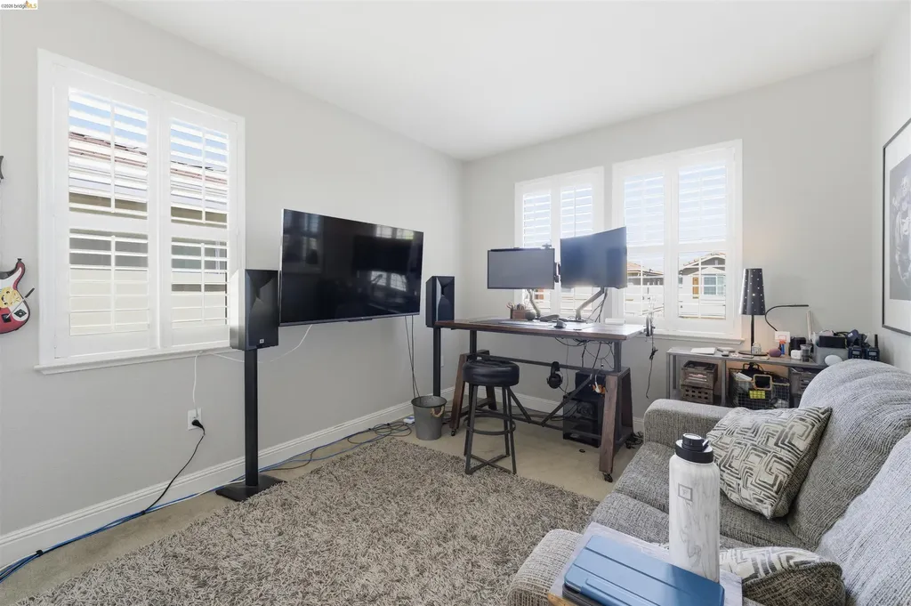 72 Greystone Place Pittsburg CA 94565