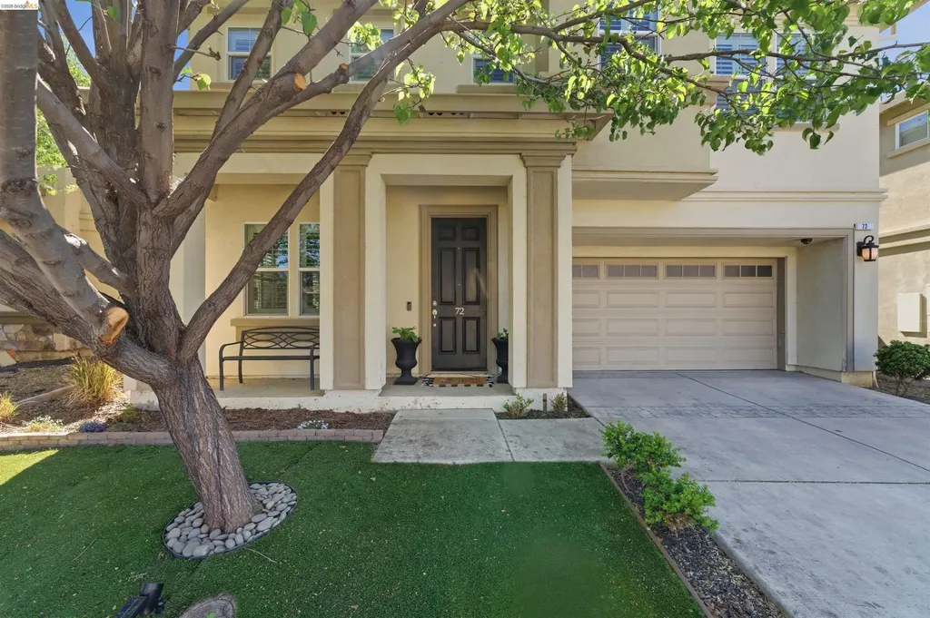 72 Greystone Place Pittsburg CA 94565