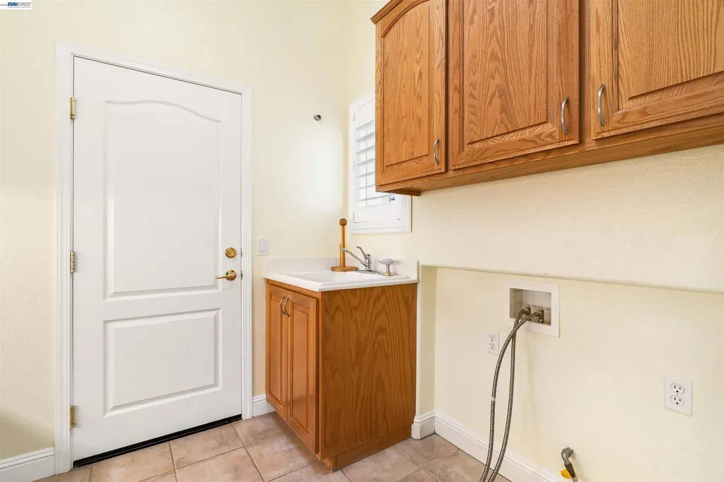 1360 Mcprince Lane Brentwood CA 94513