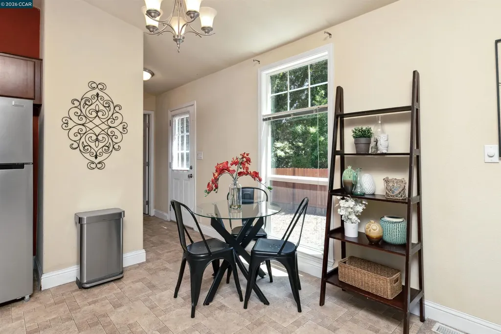 60 Hampton Road Martinez CA 94553