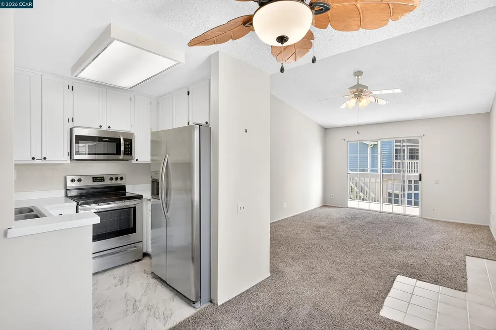 15 Glenwood Hercules CA 94547