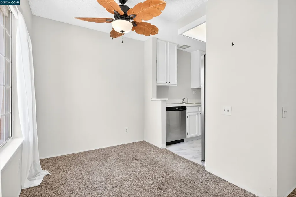 15 Glenwood Hercules CA 94547