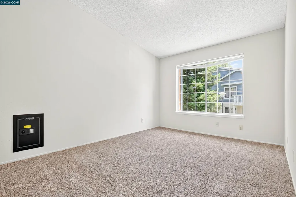 15 Glenwood Hercules CA 94547
