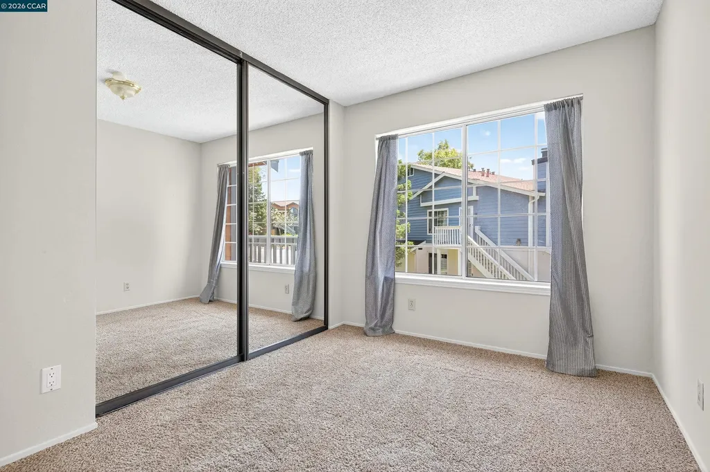 15 Glenwood Hercules CA 94547