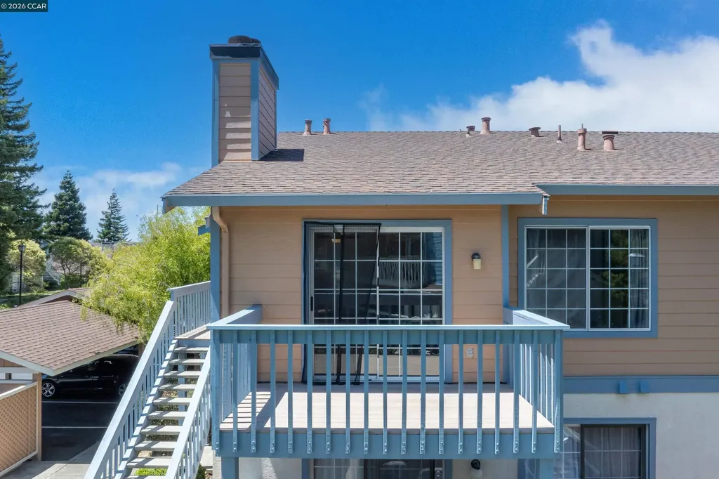 15 Glenwood Hercules CA 94547