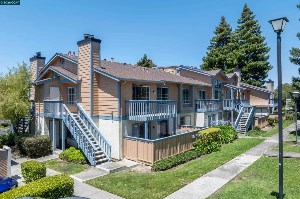 15 Glenwood Hercules CA 94547