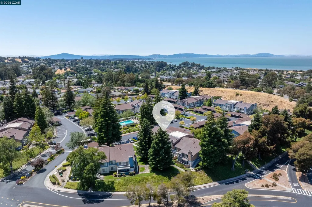 15 Glenwood Hercules CA 94547