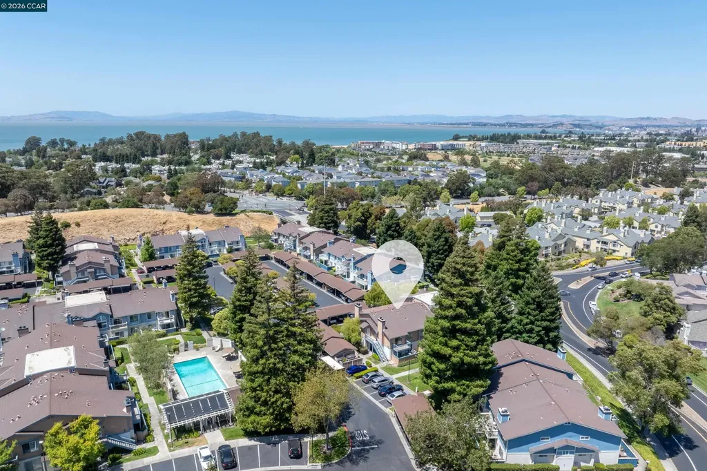 15 Glenwood Hercules CA 94547