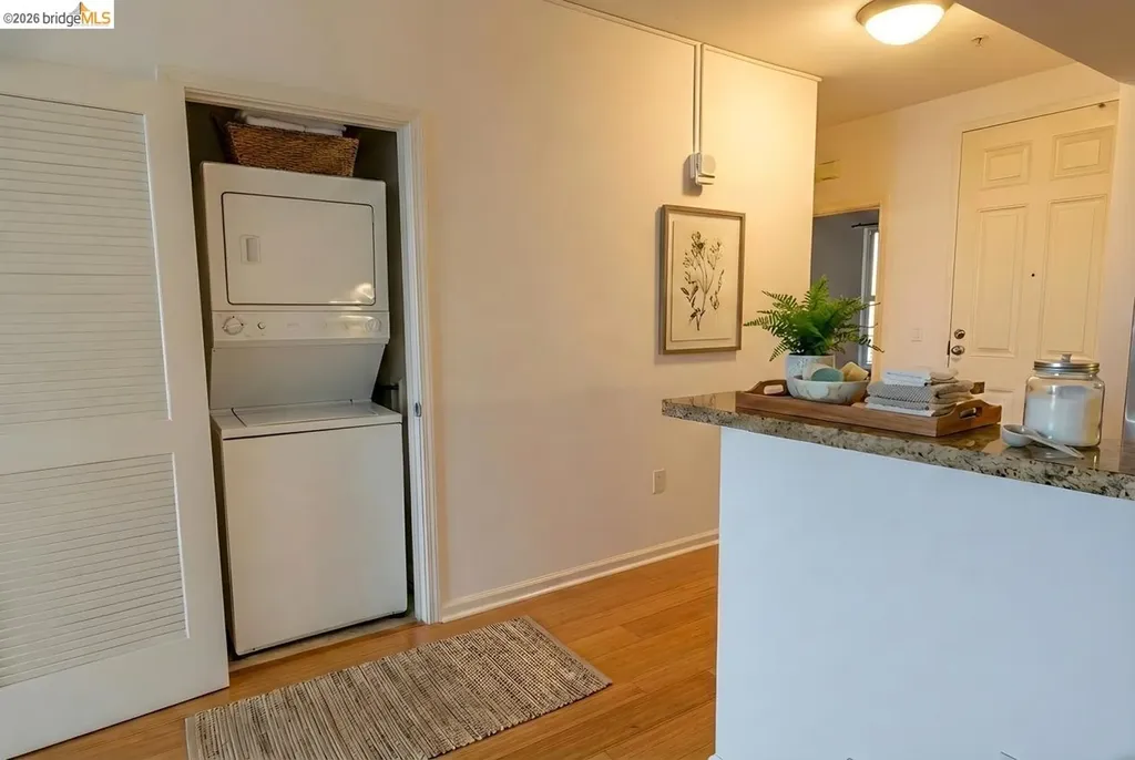 301 Crescent Court San Francisco CA 94134