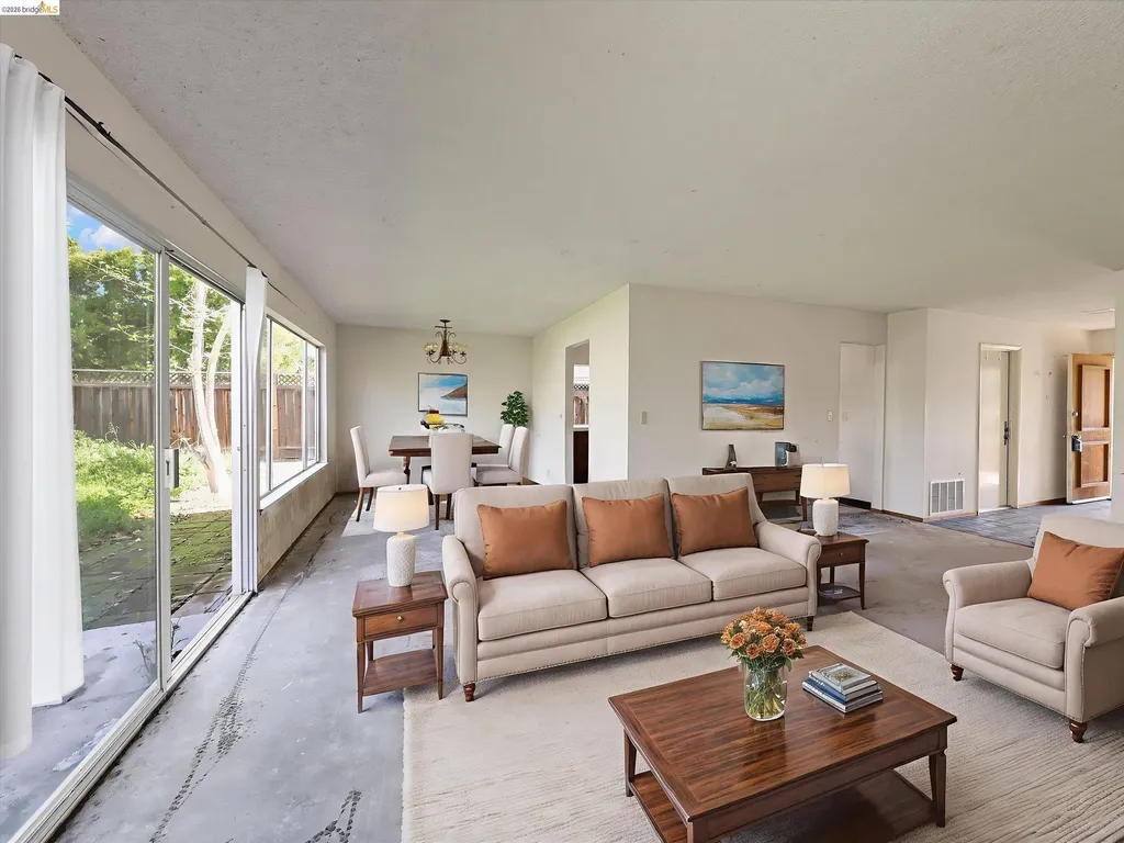 8093 Del Monte Avenue Newark CA 94560