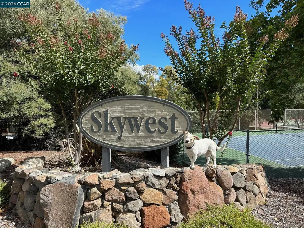 1762 Holland Circle Walnut Creek CA 94597