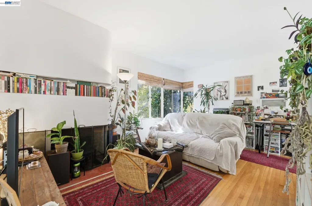 1682 Oxford Street Berkeley CA 94709