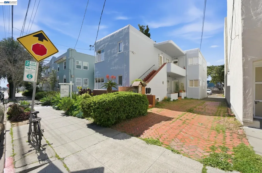 1682 Oxford Street Berkeley CA 94709