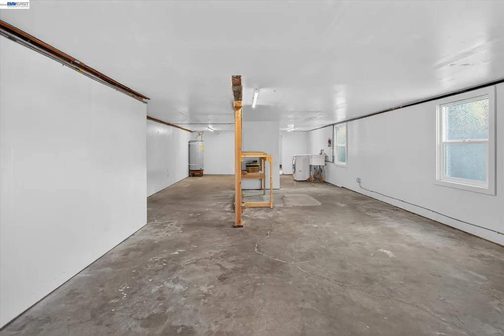 1813 Minturn Street Alameda CA 94501