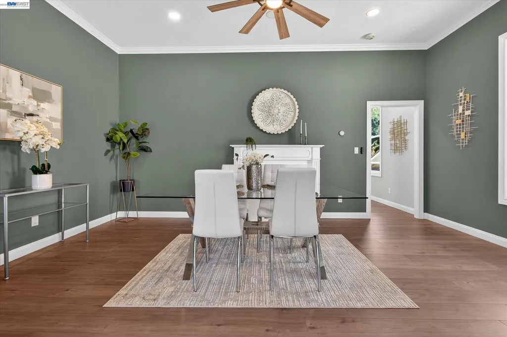 1813 Minturn Street Alameda CA 94501