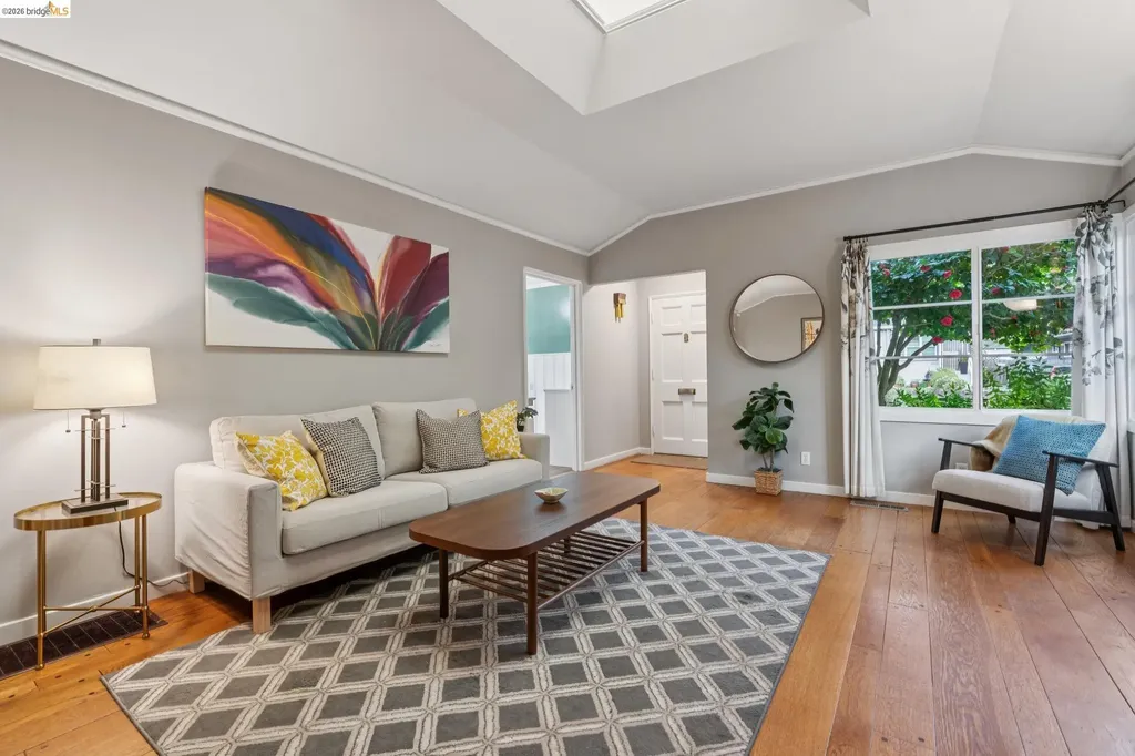 4651 Fair Avenue Oakland CA 94619