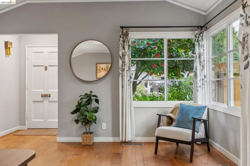 4651 Fair Avenue Oakland CA 94619