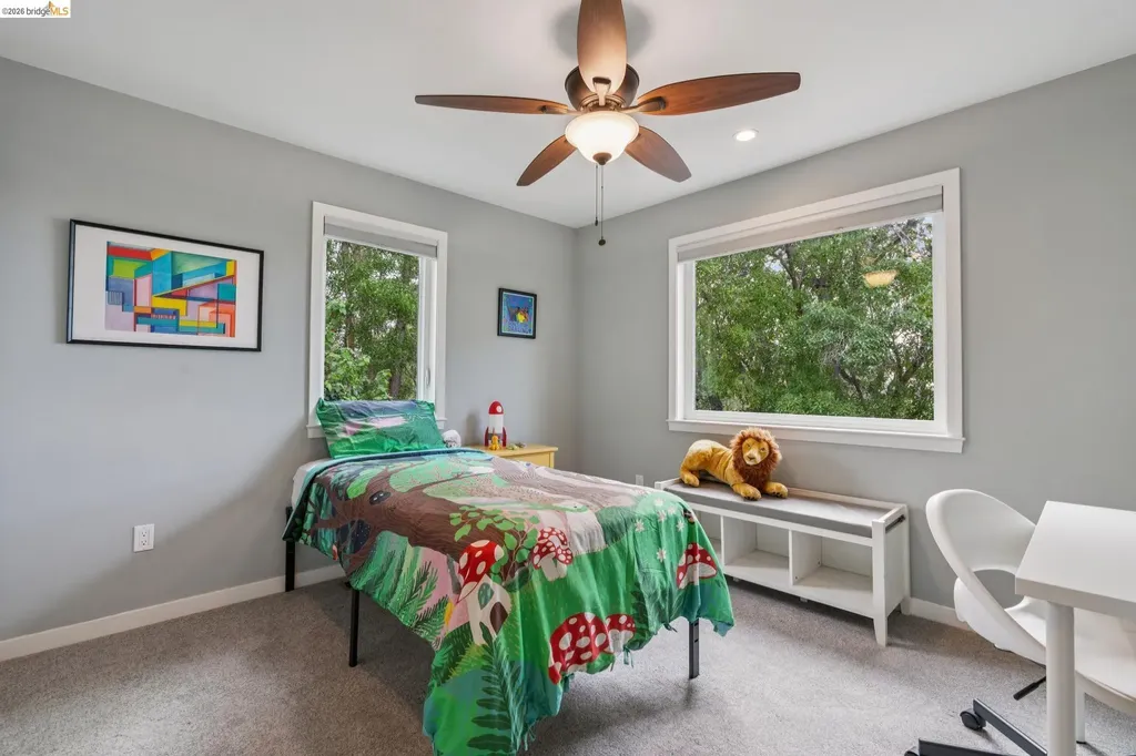 4651 Fair Avenue Oakland CA 94619