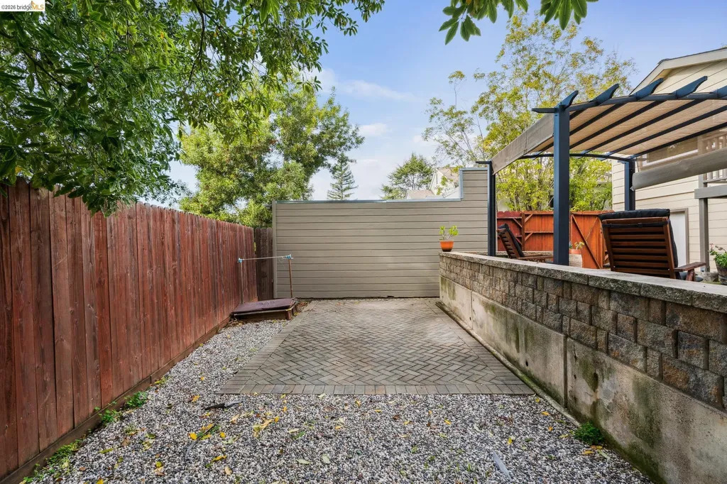 4651 Fair Avenue Oakland CA 94619