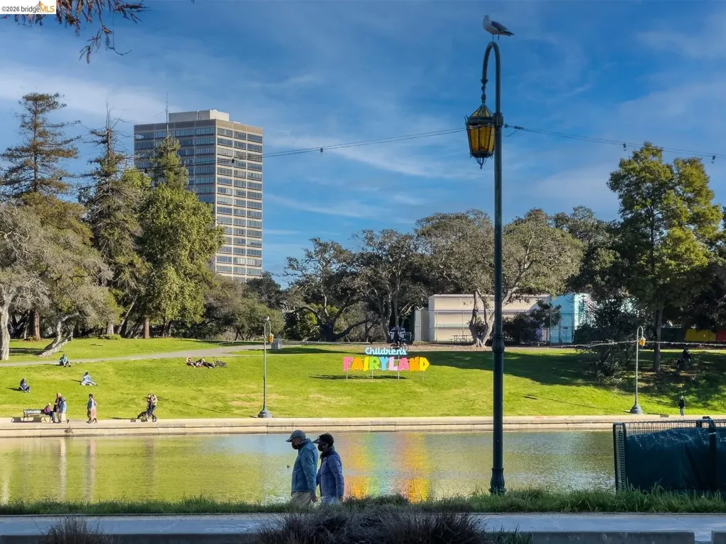 429 Euclid Avenue Oakland CA 94610