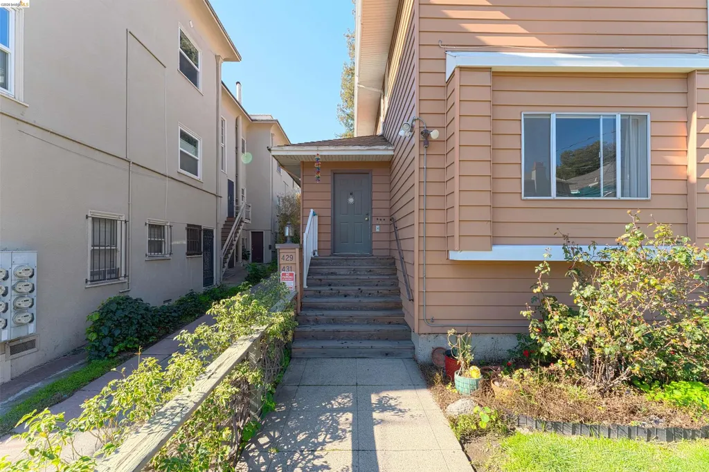 429 Euclid Avenue Oakland CA 94610