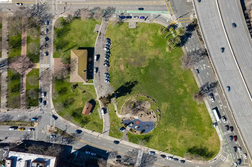 429 Euclid Avenue Oakland CA 94610