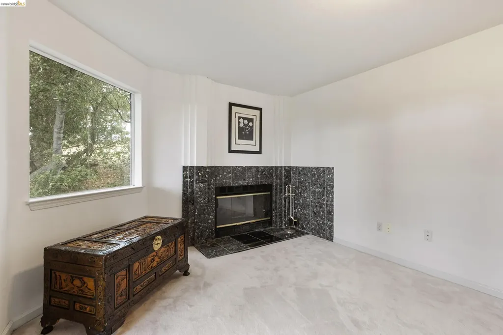 2745 Butters Drive Oakland CA 94602