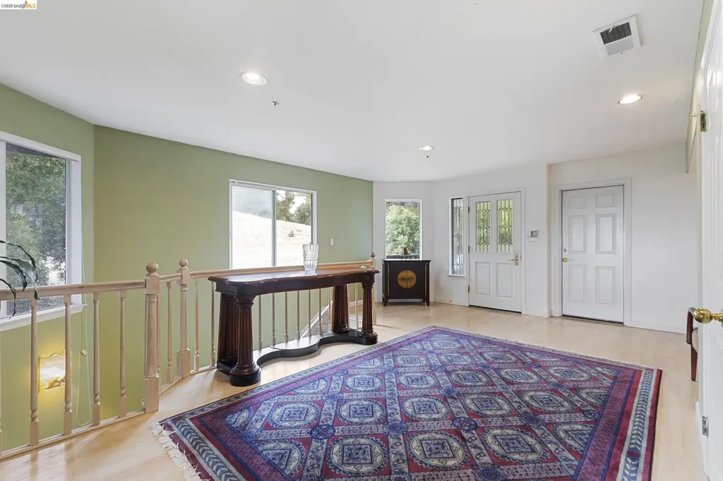 2745 Butters Drive Oakland CA 94602