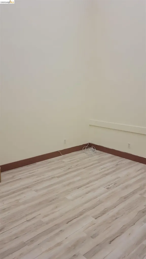 2607 Seminary Avenue Oakland CA 94605