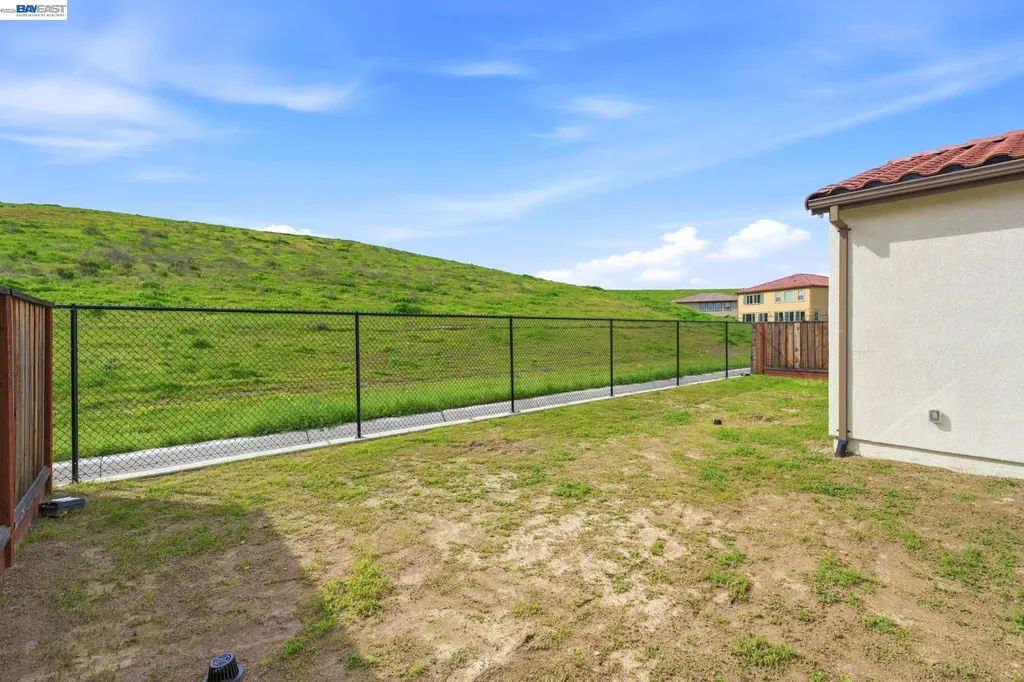 5444 Gray Pine Way Antioch CA 94531