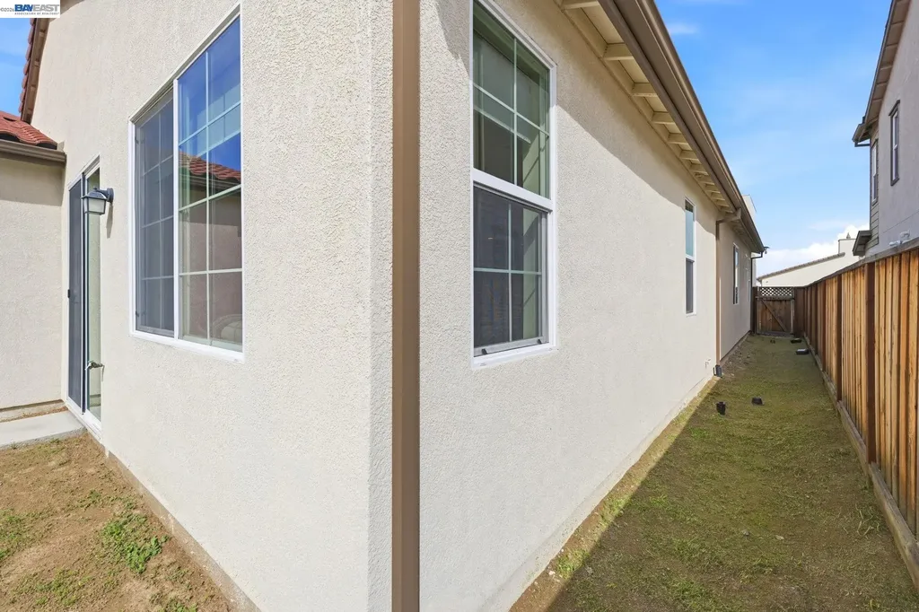 5444 Gray Pine Way Antioch CA 94531