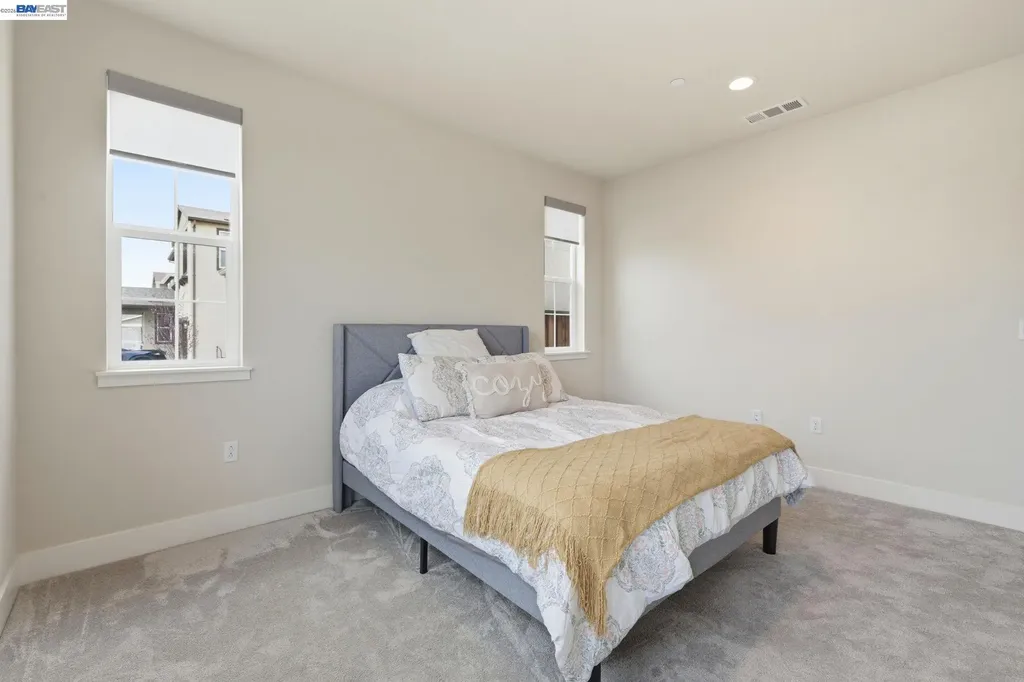 5444 Gray Pine Way Antioch CA 94531