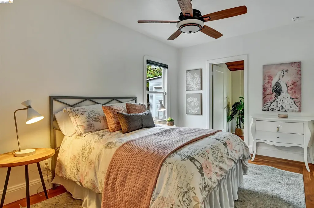 6236 Laird Avenue Oakland CA 94605