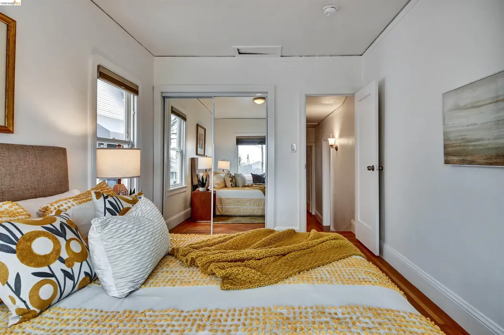 6236 Laird Avenue Oakland CA 94605