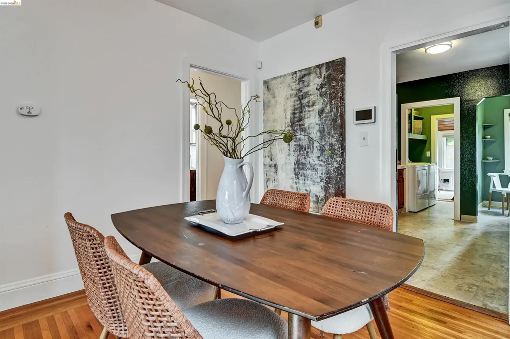 6236 Laird Avenue Oakland CA 94605