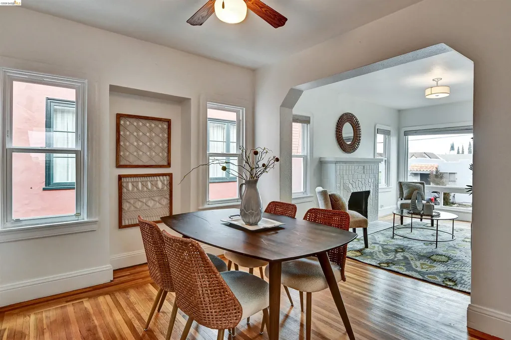 6236 Laird Avenue Oakland CA 94605