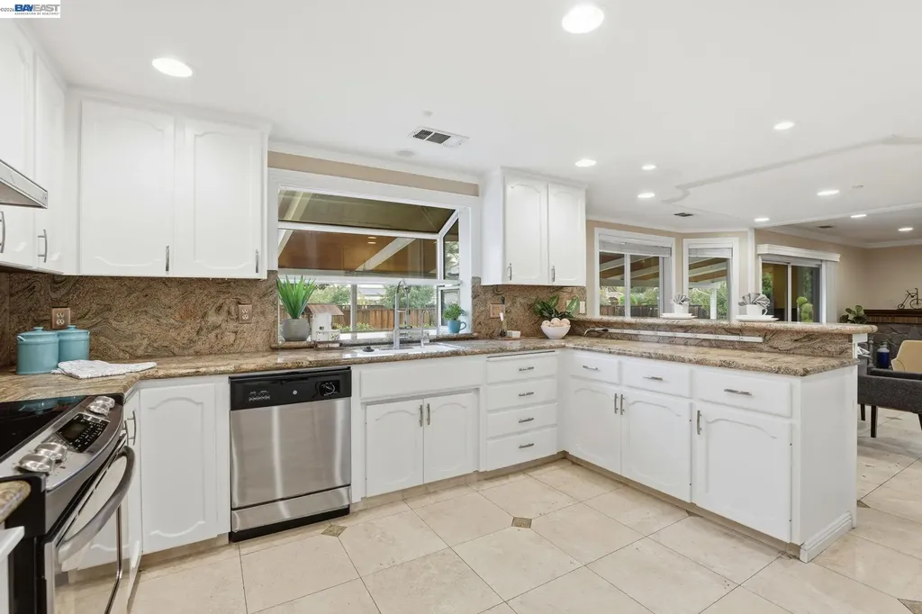 1414 Columbine Way Livermore CA 94551