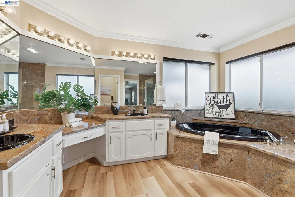 1414 Columbine Way Livermore CA 94551